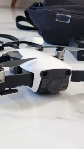 DJI Mavic Air Fly More Combo