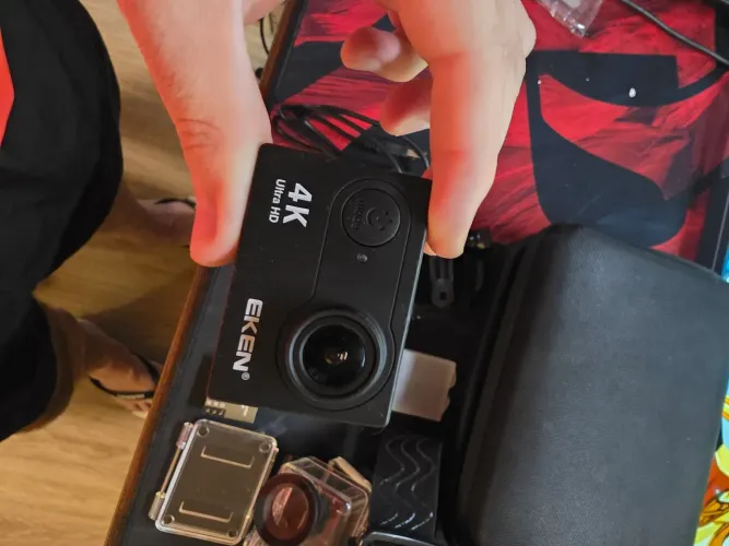 Câmera de ação Eken 4k - estilo go pro