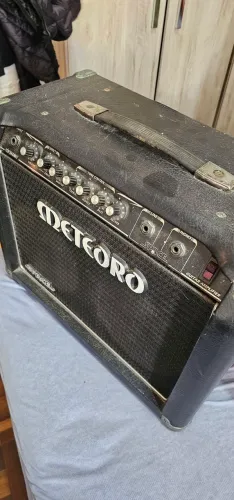 Amp Meteoro Space