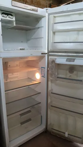 VENDO GELADEIRA FROST FREE 46 LT