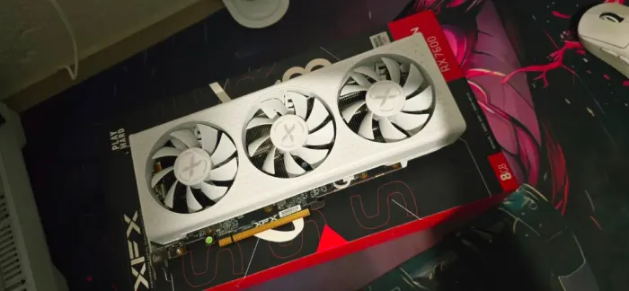 RX 7600 XFX