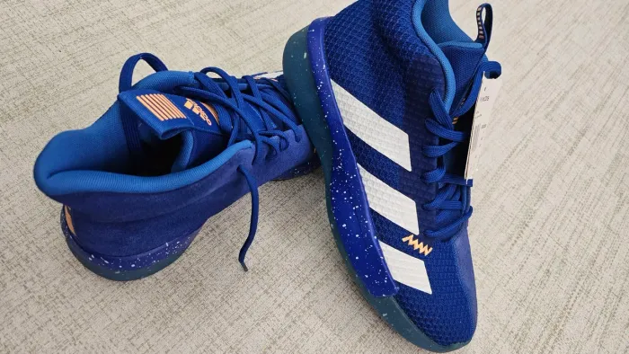 Tenis Adidas Pro Next TOP