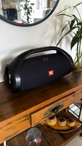 JBL Boombox 2