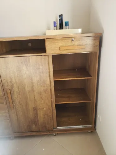 Vendo cômoda