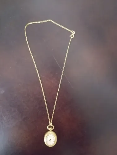 Corrente com relógio folheado a ouro(peça antiga)