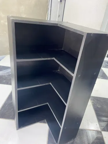 Expositor de canto em Mdf 