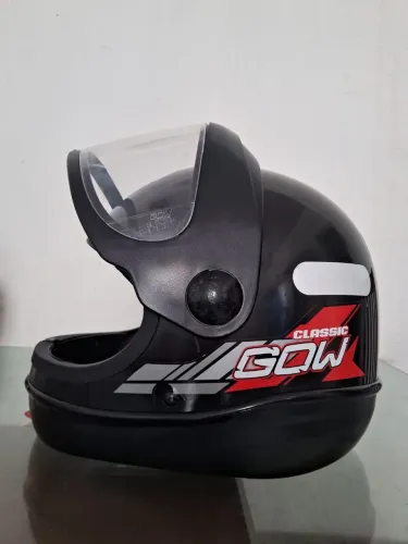 Capacete Clássic Gow