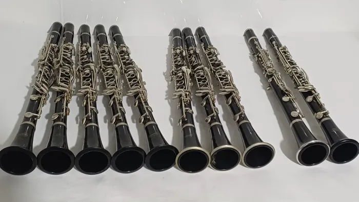 Clarinetes para manutenção, lote com 10 unidades.
