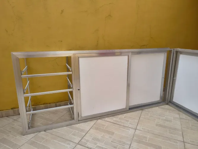 Fechamento de pia em aluminio