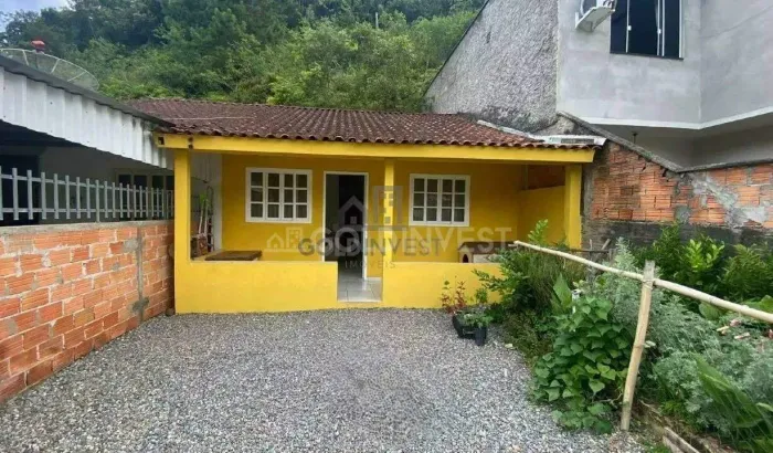 Casa com 3 quartos no bairro Zantão!!!