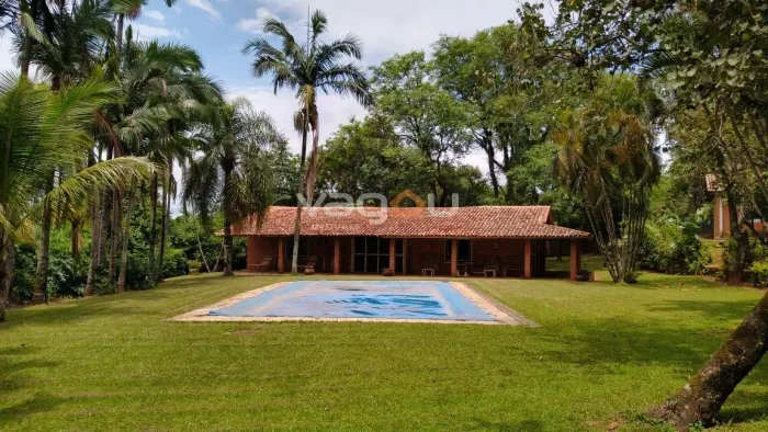 Sítio para Venda em Porto Feliz, Rural, 3 dormitórios, 1 suíte, 2 banheiros, 4 vagas