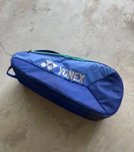 Raqueteira Yonex 