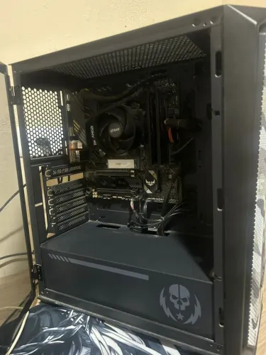 PC GAMER - Ryzen 7 5700g | 32 GB RAM | NVMe 1TB