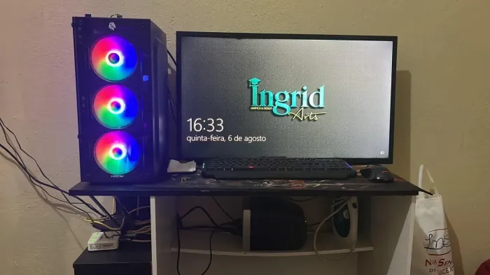 VENDO CPU + TECLADO + MOUSE + ESTABILIZADOR