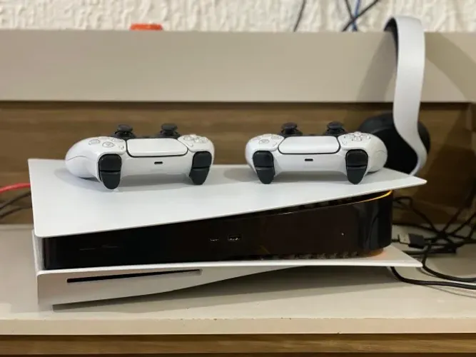 Playstation 5 Fat midia fisica ( Primeiro modelo )