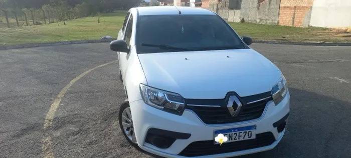 Renault Logan Life Flex 1.0 12V 4P Mec. 2021