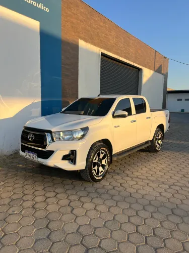 Toyota Hilux CD 4X4 2.8 Diesel Mec. 2020