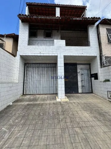 Casa com 4 dormitórios à venda por R$ 600.000,00 - Bela Vista - Fortaleza/CE