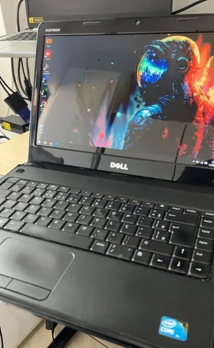 Notebook Dell Core i3 / 6GB RAM / HD 240GB - Funcionando Perfeitamente