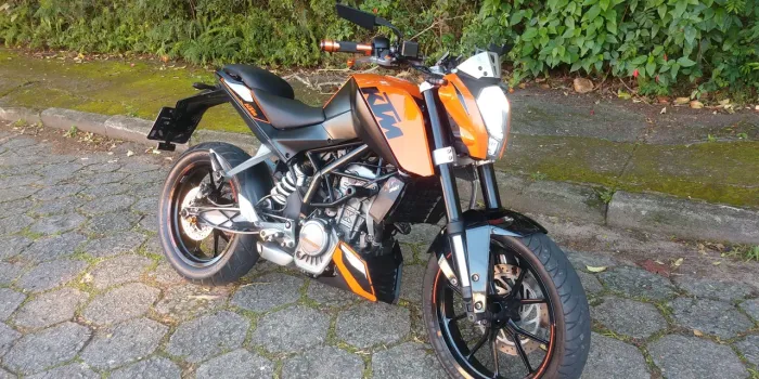 KTM Duke 200