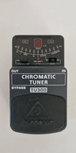 Pedal Afinador Behringer