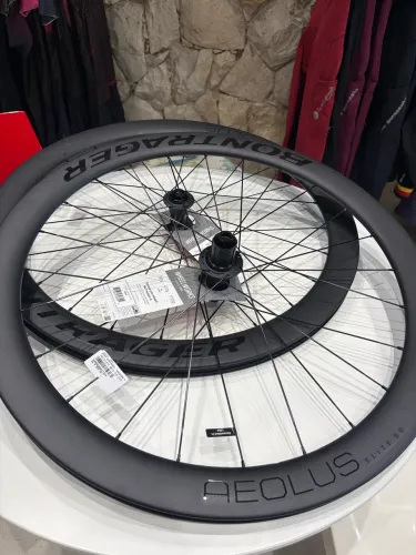 Bontrager aeolus elite 50mm 24F