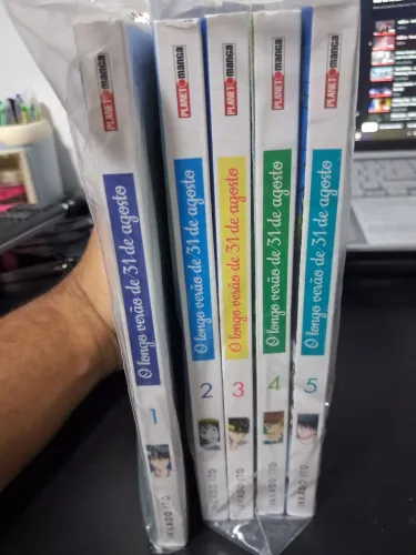 Mangás O longo verão do dia 31 de agosto 1 ao 5