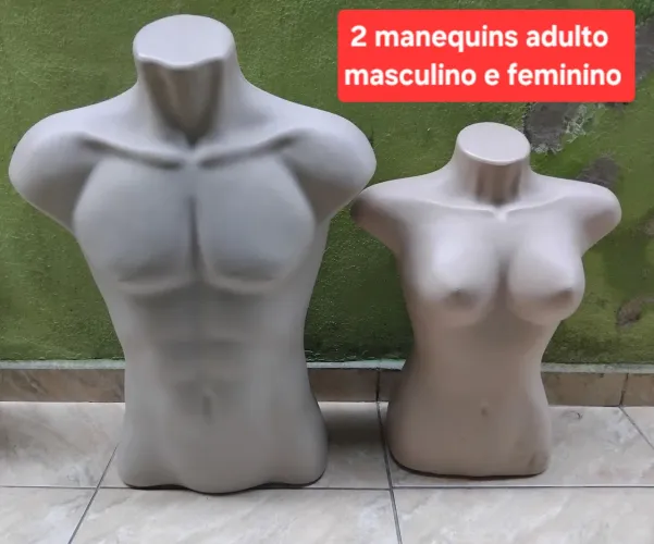 Bustos de manequins adulto homem e mulher