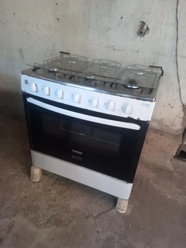 Vende-se fogão de 6 bocas