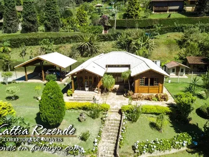 Casa de condomínio fechado em Mury - Nova Friburgo - RJ