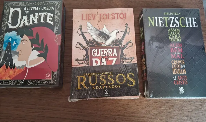 BAIXEI O PREÇO. BOX DE LIVROS NOVOS. LACRADOS