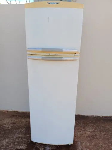 Vendo geladeira
