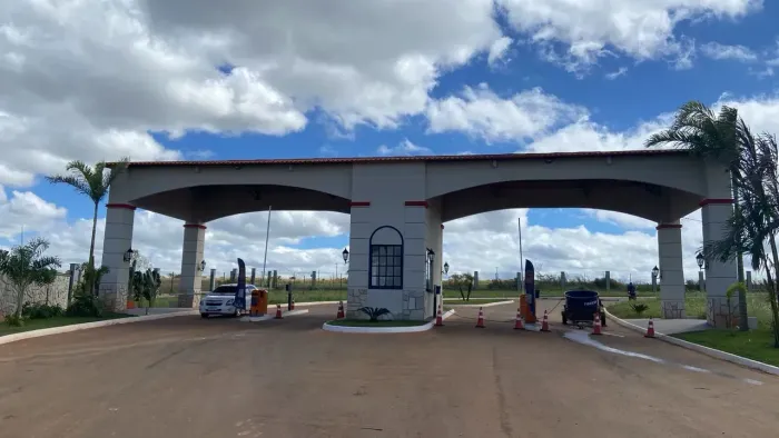 Imóvel para venda com 600 metros quadrados em Centro - Abadiânia - GO