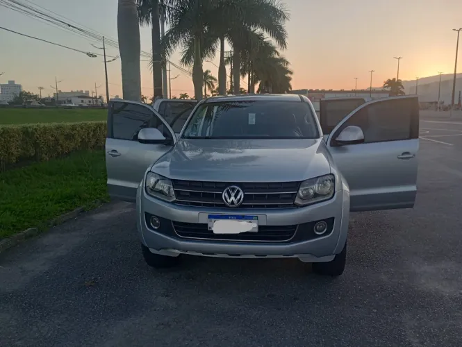 Volkswagen Amarok Highline CD 2.0 16V TDI 4X4 Dies. 2011