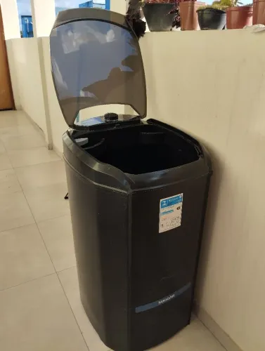 Vende - se Tanquinho Suggar 10kg
