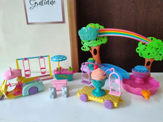 Vendo lote de brinquedo da Polly original