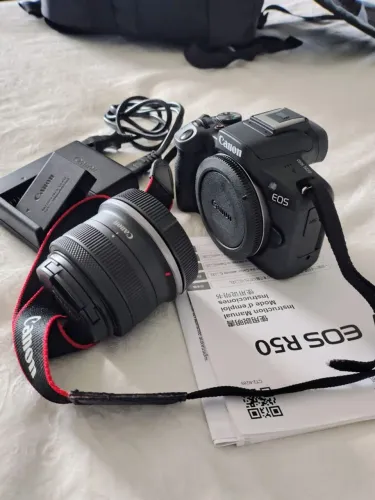 CAMERA CANON R50 NOVA + lente + 2 baterias extra 