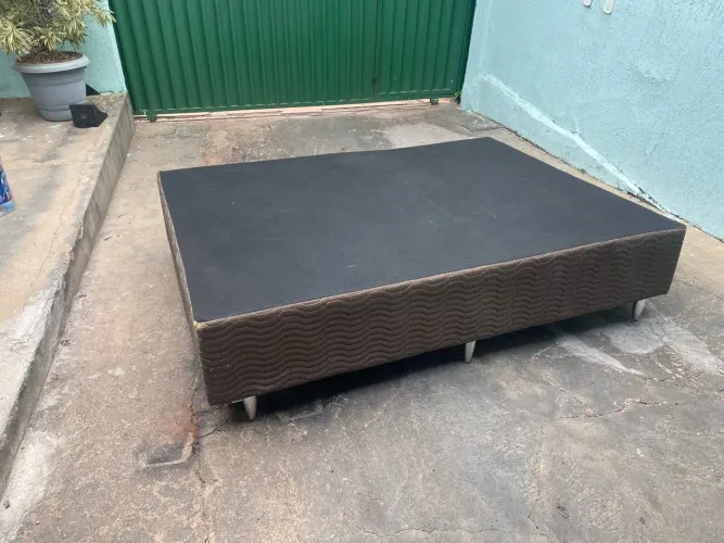 Cama box casal