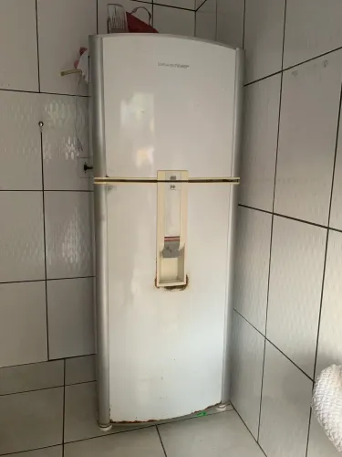 Vendo Geladeira