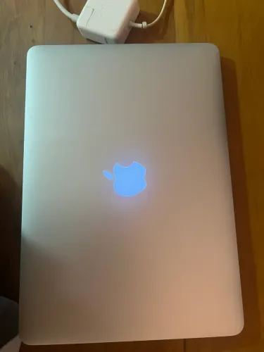 MacBook Air 256GB - Excelente estado + carregador original