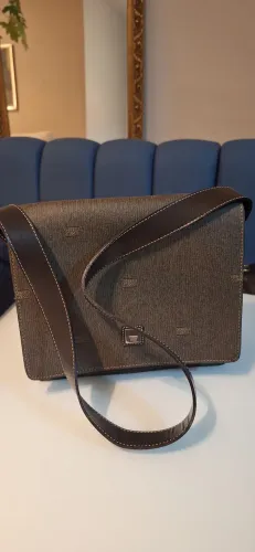 Bolsa Victor Hugo