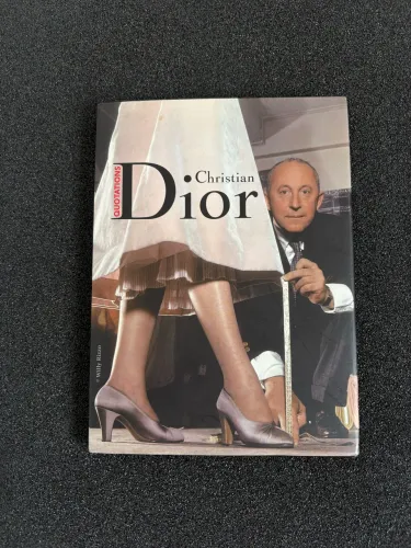 Livro Christian Dior Quotations