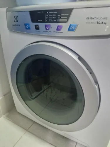 Secadora de roupas Eletrolux 10,5 kg