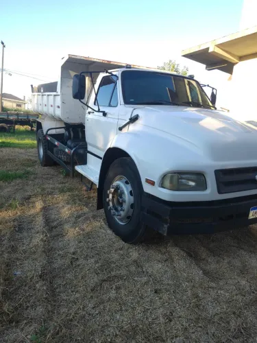  Ford F-14000 HD