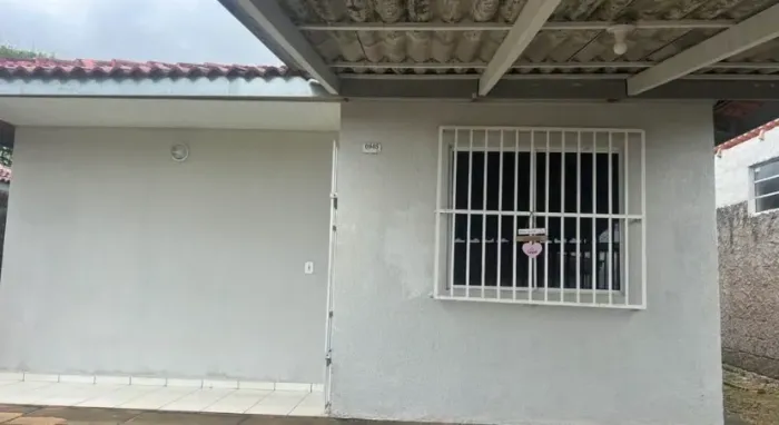 Lv* casa a venda em Goiabeiras 