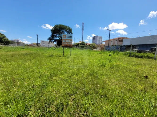 Terreno para locação no bairro Segismundo Pereira