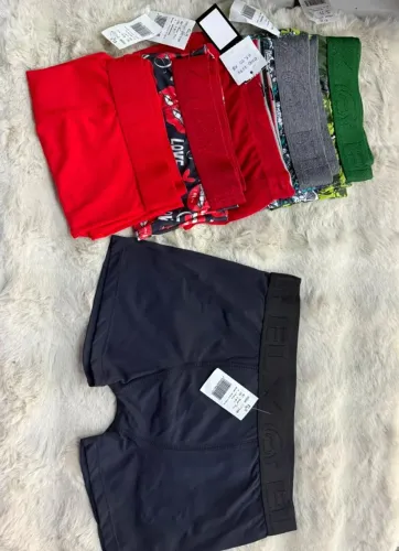 KIT DE CUECAS COM 6 UNIDADES, TAM P MODELO BOXER