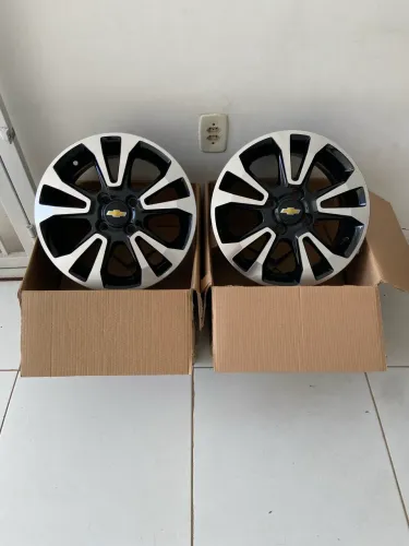 Roda aro 15 NOVAS GM