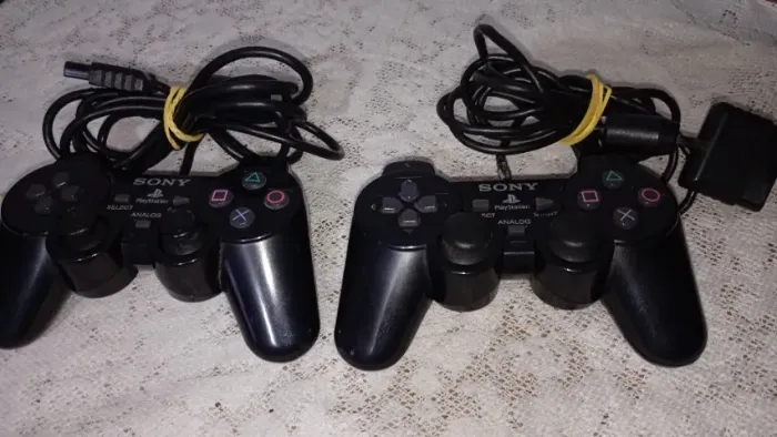Controle original para PS2 com drifity.