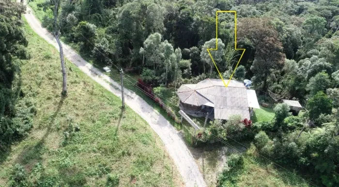 Pequena Chácara em Rancho Queimado